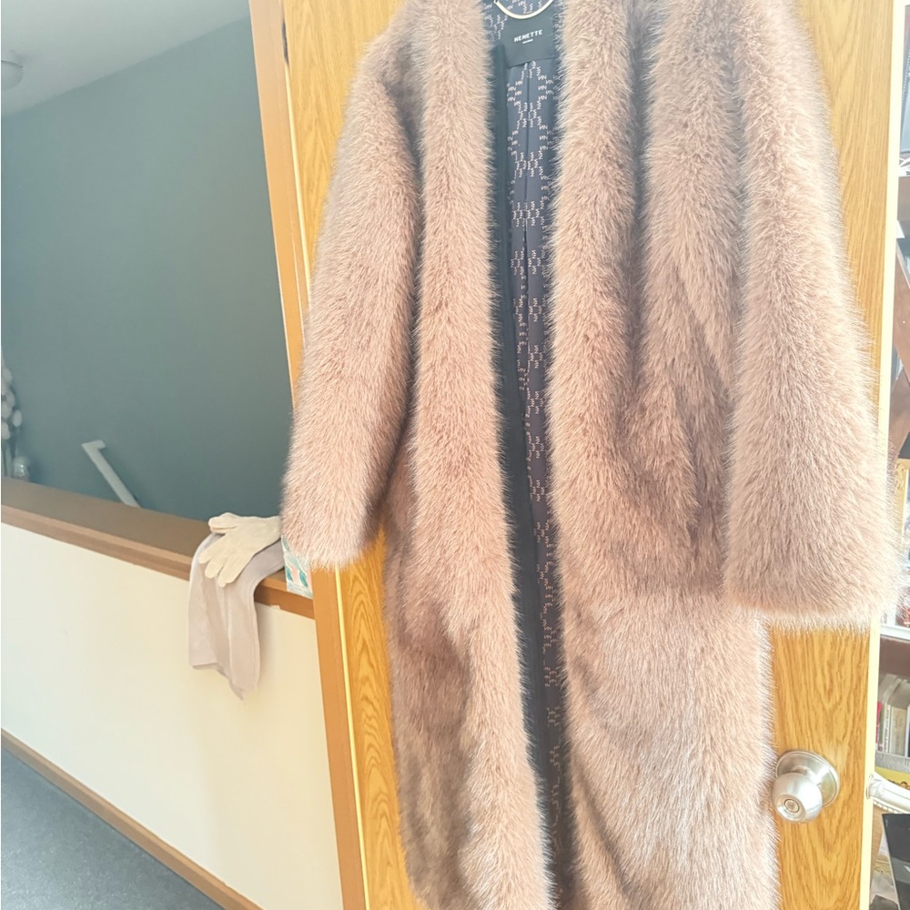 Chic Faux Fur Teddy Jacket in Brown